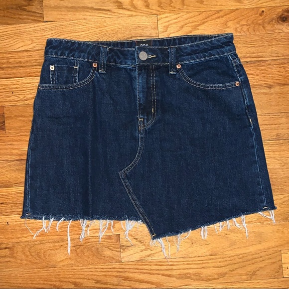 Urban Outfitters Dresses & Skirts - NWOT BDG Denim Raw Edge Mini Skirt - Medium